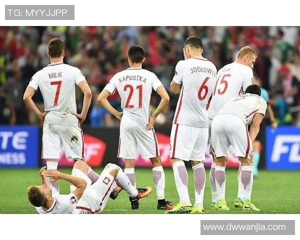 广州足球队与深圳足球队赛后复盘分析力量对比与战术探讨