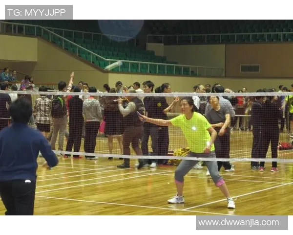 广州羽毛球队与上海羽毛球队赛后分析实力对比与未来展望 广州羽毛球队与上海羽毛球队赛后分析实力对比与未来展望